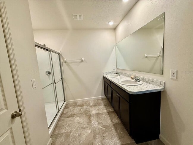 Building Photo - 135 Sorrento Dr