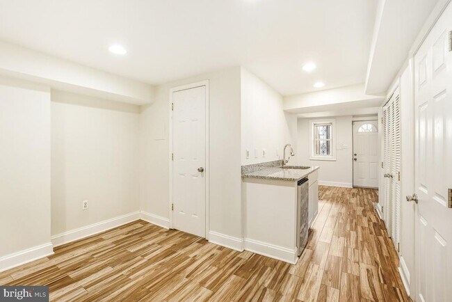 Building Photo - 1949 H St NE