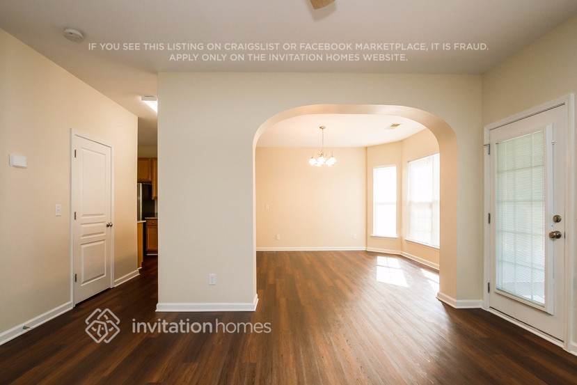 Building Photo - 3325 Glamorgan Ct