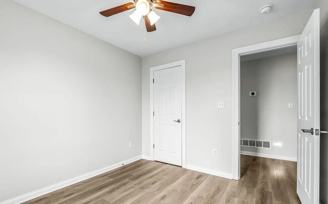 Building Photo - 400 Newman Way