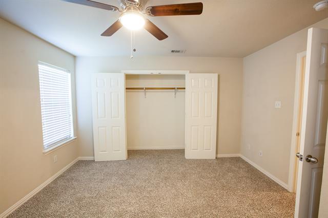 Building Photo - 2805 Gooseberry Dr