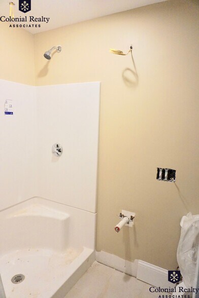 Building Photo - 17 Highgate St