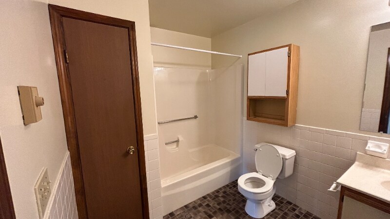 Building Photo - 1949 Western Ave