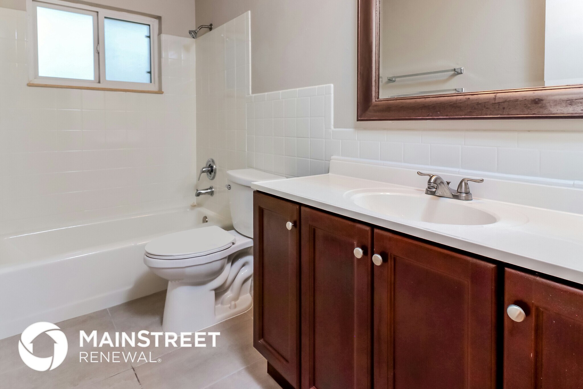 Building Photo - 921 Hillside Dr