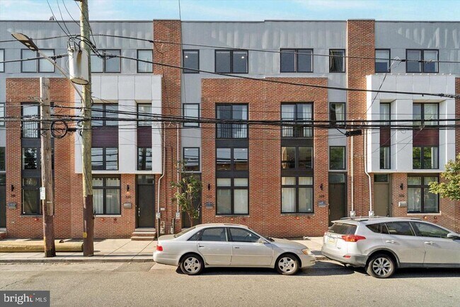 Building Photo - 322 Fairmount Ave
