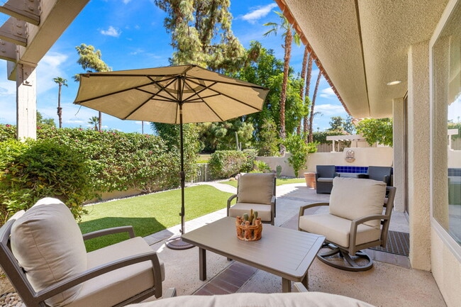 Building Photo - 47 N Kavenish Dr