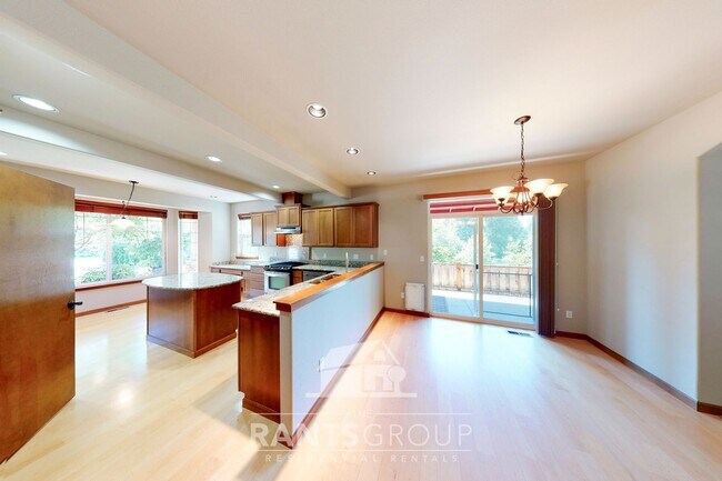Building Photo - Beautiful Home in Hawks Prairie