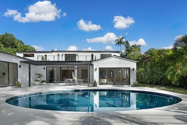 Primary Photo - Casa Del Cielo- Pool, Design and Privacy