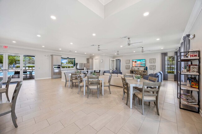 Building Photo - 1057 Tranquil Brk Dr