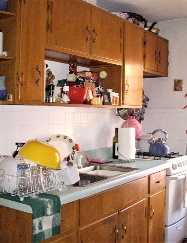 Building Photo - 95 Bartlett St