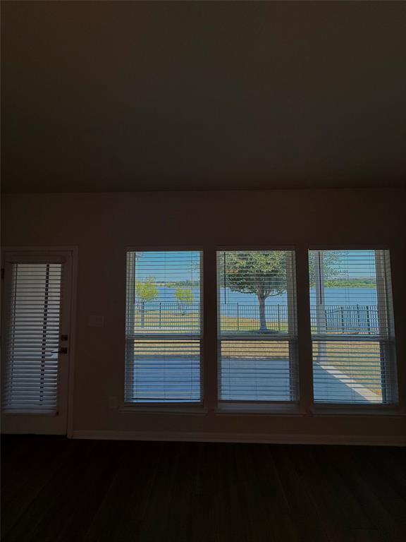 Building Photo - 3017 Settlement Dr