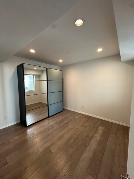 2nd bedroom - 12222 Wilshire Blvd