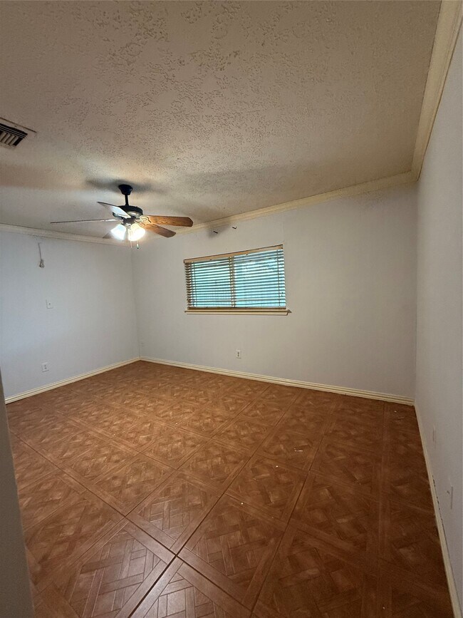 Building Photo - 8507 Clover Land Ct