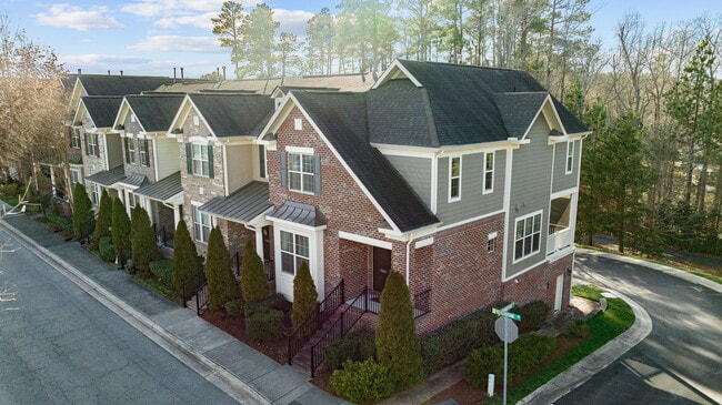 Building Photo - 3019 Valleystone Dr