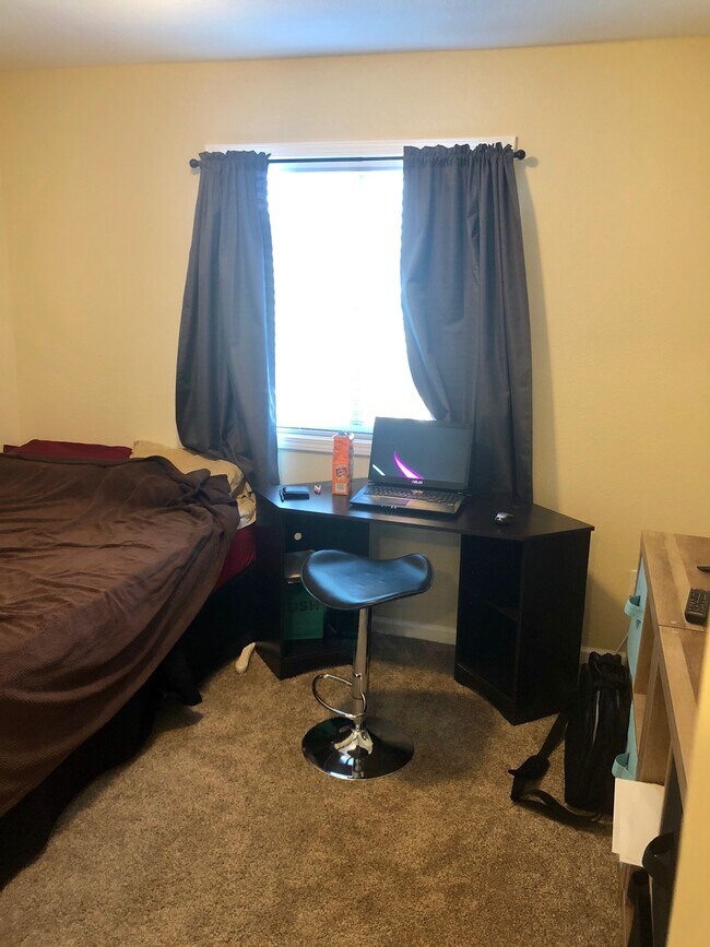 Building Photo - 4808 Malibu Rd