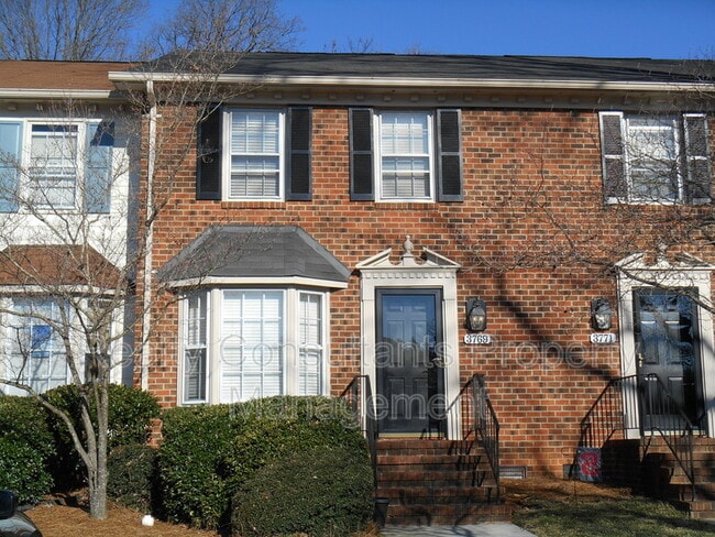 Primary Photo - 3769 Greenes Crossing