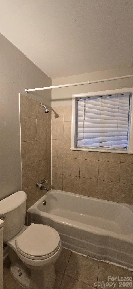 Building Photo - 1801 Darbrook Dr
