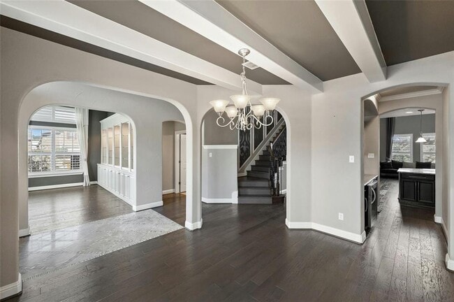 Building Photo - 8501 High Summit Ln