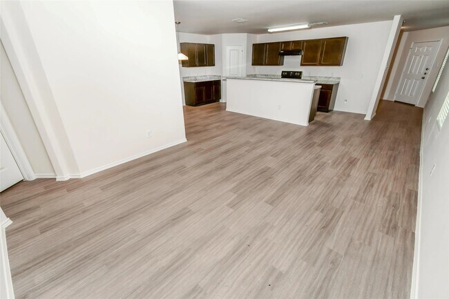 Building Photo - 3503 Giorgio Pastel Pl