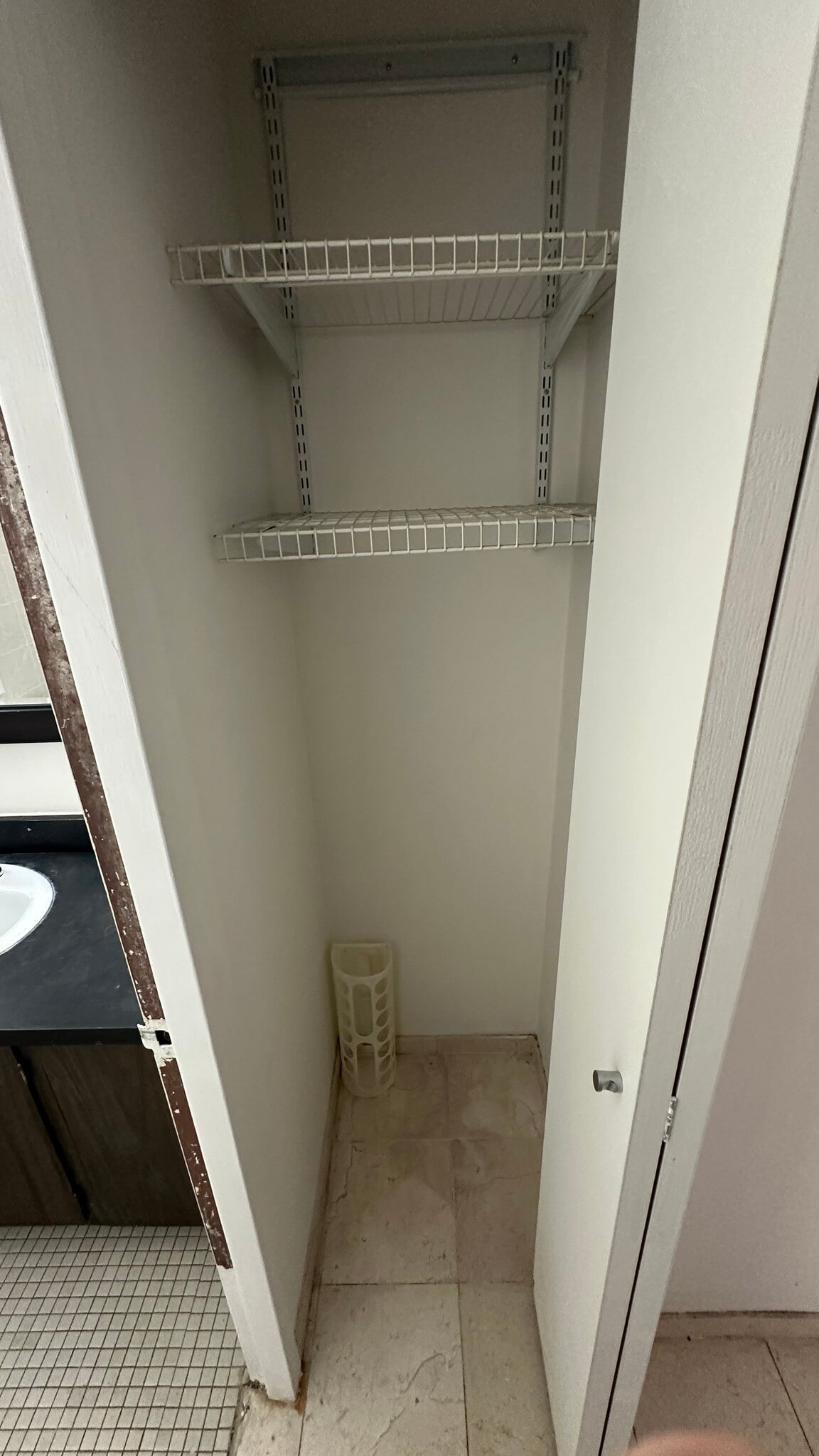 Building Photo - 233 E Erie St