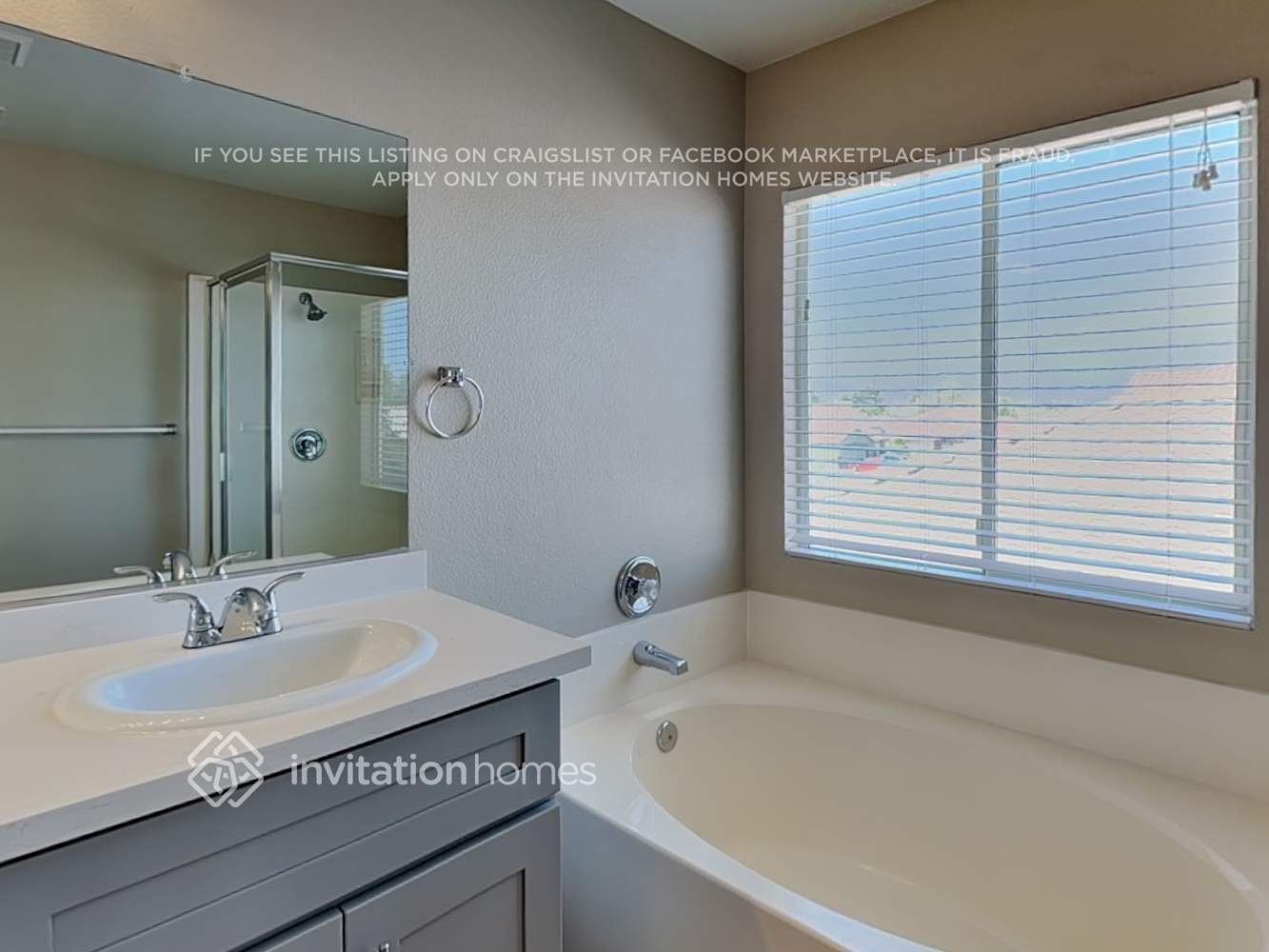 Building Photo - 6042 Halehaven Dr