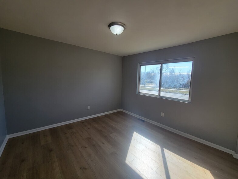 Building Photo - 1808 N James H McGee Blvd