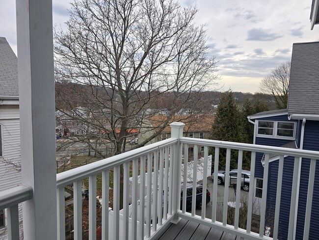 Building Photo - 29 Appleton St