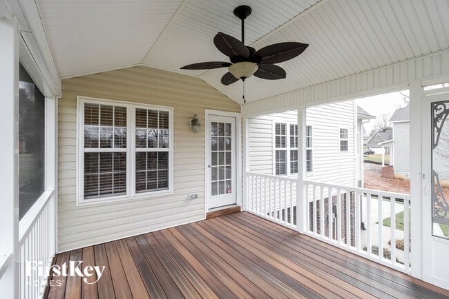 Building Photo - 4831 Diane Ct