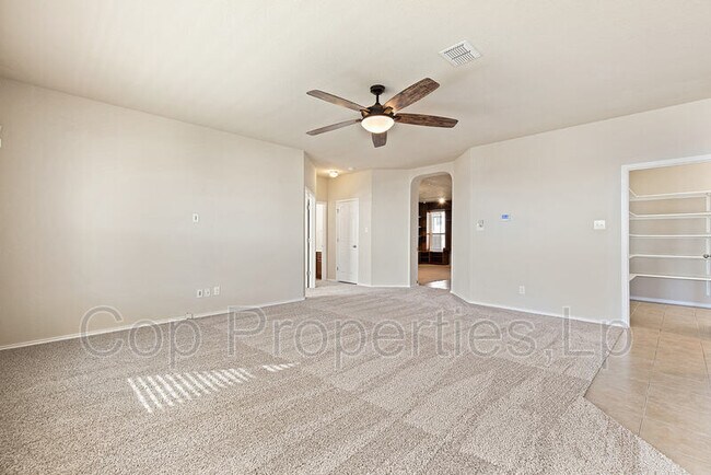 Building Photo - 12638 Red Maple Way