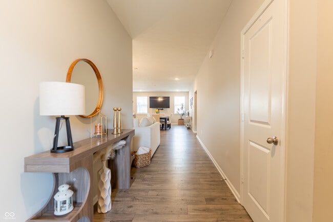 Building Photo - 354 Limerick Ln