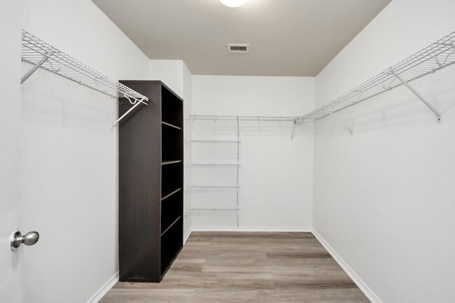 Building Photo - 12102 Helvick Cres Ave