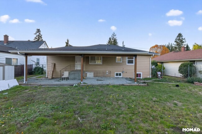 Building Photo - 126 K St NE