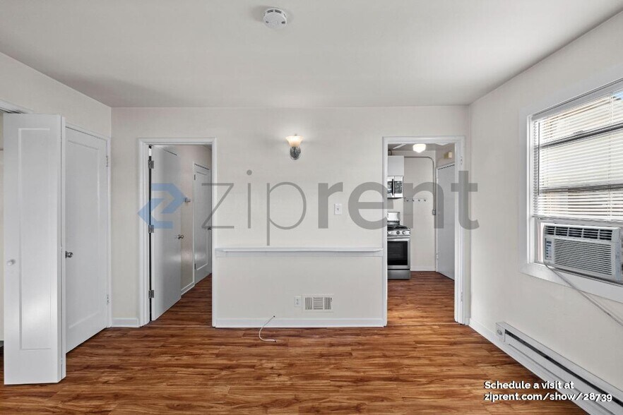 Building Photo - 1408 Second St