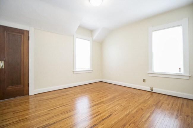 Building Photo - 306 E Northgate Pkwy