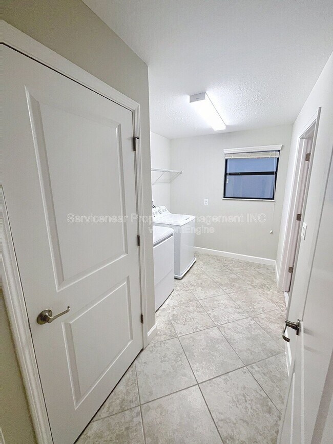 Building Photo - 1016 Oliveto Verdi Ct