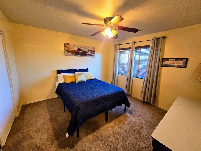 Building Photo - STUNNING 4 Bed, 2.5 Bath Oasis with Pool Your Dream Home Awaits!