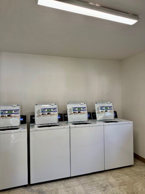 Building Photo - 5425 Concord Blvd