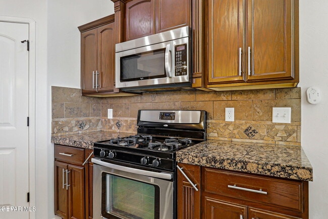 Building Photo - 14223 Craggy Rock Ave