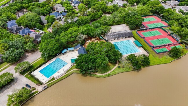 Building Photo - 2802 Grants River Cir