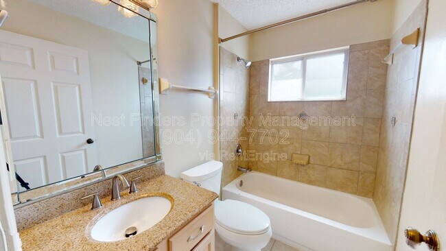 Building Photo - 2094 Forest Gate Dr W