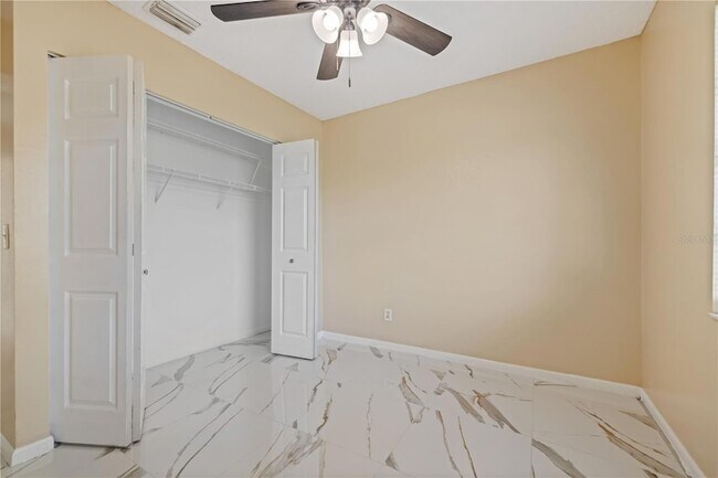 Building Photo - 7906 George Washington Ln