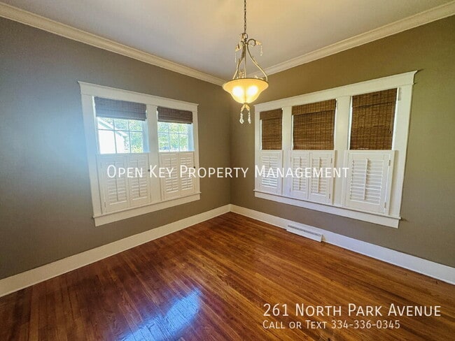 Building Photo - 261 N Park Ave