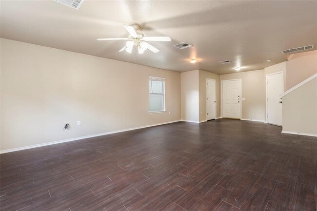 Building Photo - 8712 Dittmar Oaks Dr