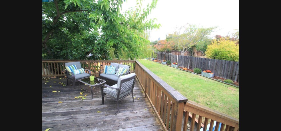 Building Photo - 3415 Grasswood Dr