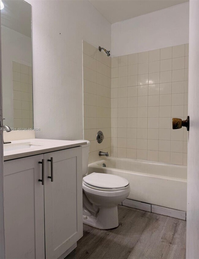 Building Photo - 4535 Treehouse Ln