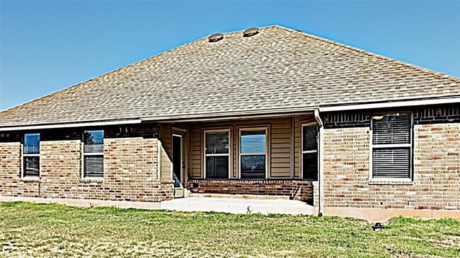 Building Photo - 1712 W Zachary Way