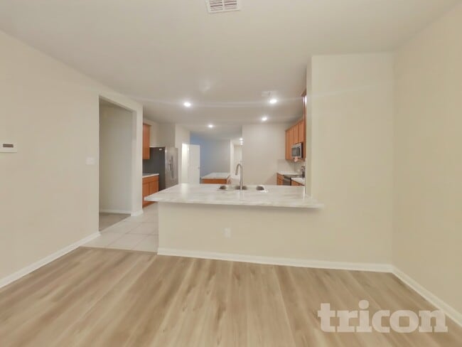 Building Photo - 7210 Barrel Stage