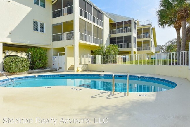 Building Photo - 2 br, 2 bath House - 109 Bayshore Dr. Unit 10