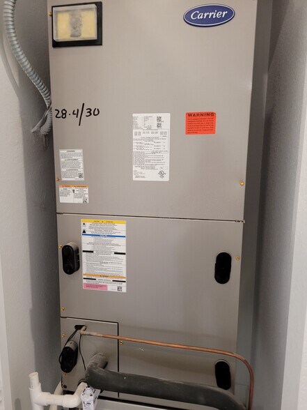 Central A/C-Heater - 28726 SW 132nd Ct