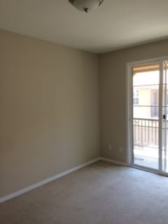 Building Photo - Valencia - Gorgeous 3 + 2.5 West Hills Condo